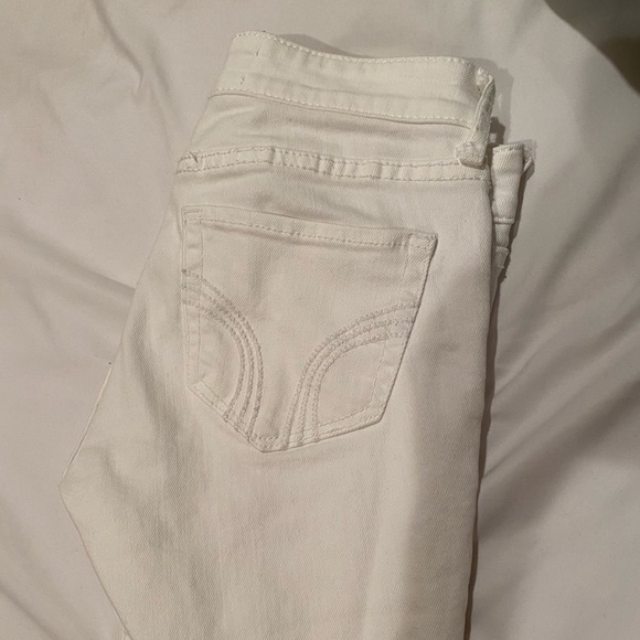 White Hollister jeans - Picture 1 of 4